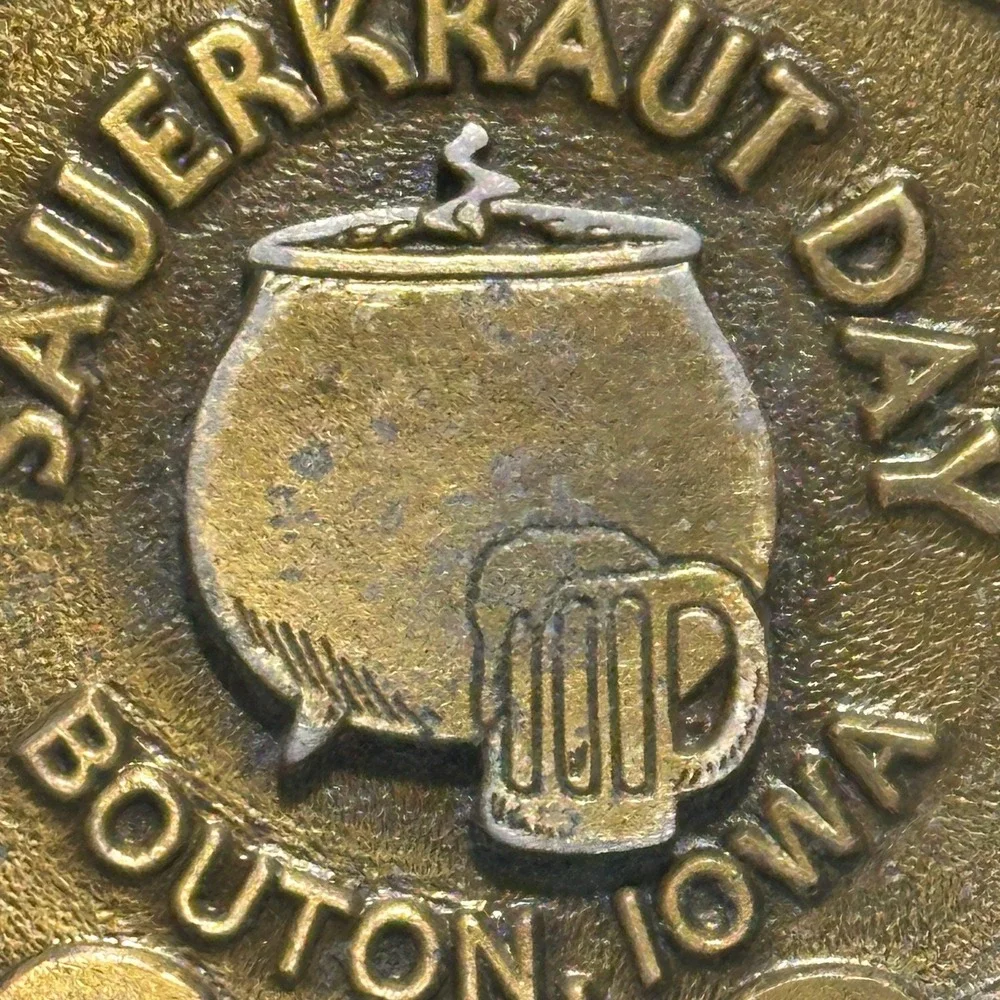 Vintage Sauerkraut Day Bouton Iowa Crock German Heritage Festival Belt Buckle